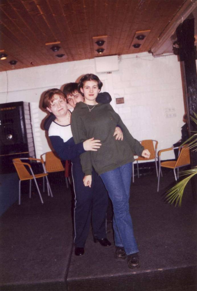 02.jpg