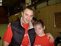 t_STA41708.jpg
